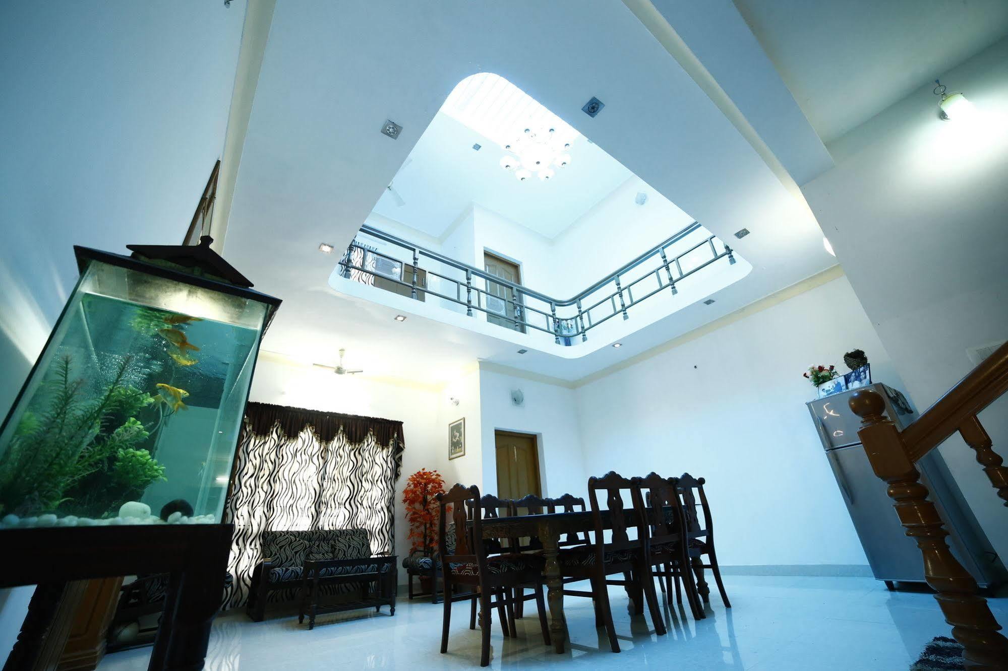 Cochin Cove Homestay Kochi Esterno foto